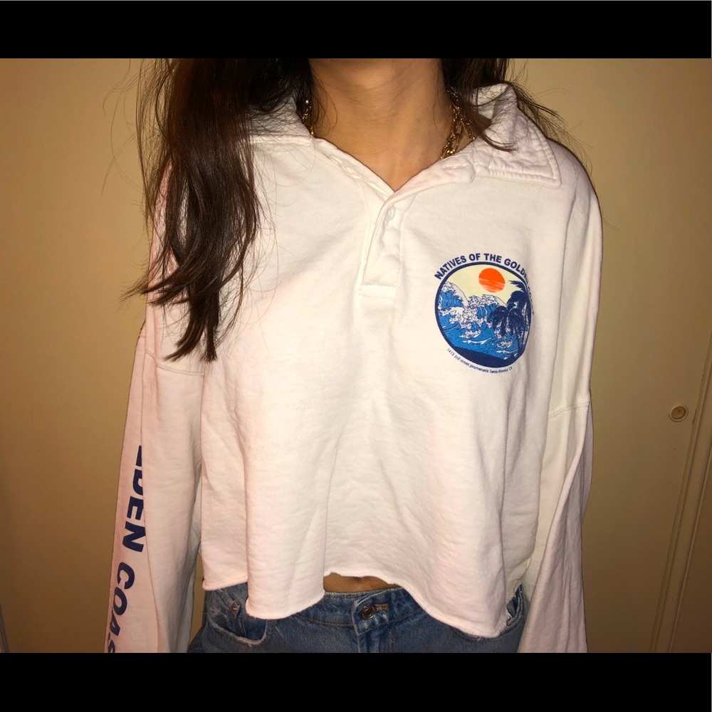 RARE BRANDY MELVILLE BUTTON UP CROP TOP